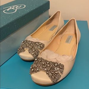 Ivory rhinestone bow satin flats
